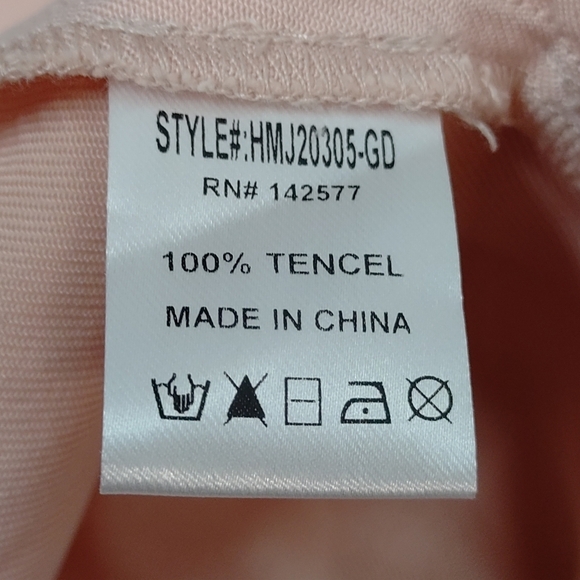 Haute Monde Women's Light Pink Soft Open Front Jacket Size M NWT - Picture 7 of 7